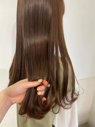 ロング カラー Parve  Mix /板野妃莉のヘアスタイル