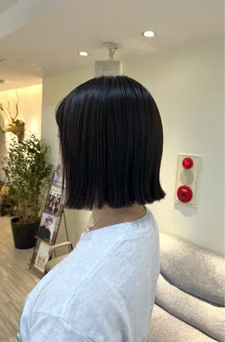 ショート パーマ つぼみ/パーマ ／レイヤー／ボブのヘアスタイル