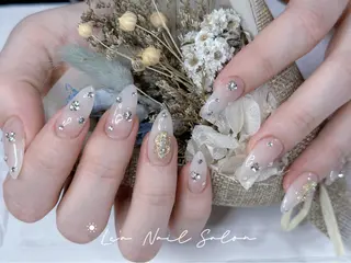 セミロング カラー ネイル Lea NAILsalon所属・Le’a NailSalonのネイルデザイン