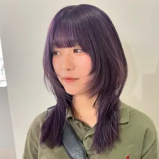 セミロング 松川ヒナ|韓国レイヤ /耳つぼジュエリーのヘアスタイル