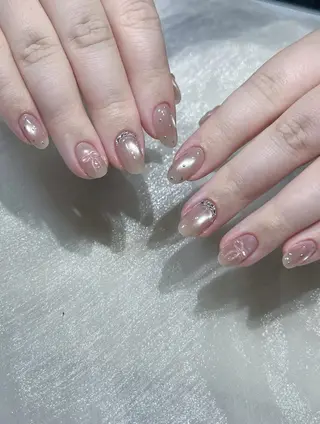 ネイル Minette nailHuongのネイルデザイン