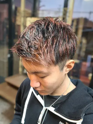 ショート メンズ カラー 桐島 令奈のヘアスタイル