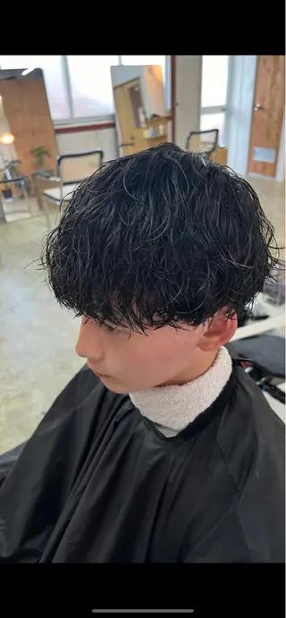 パーマ メンズ isi(イシ)所属・isi／門真／古川橋 EITOのヘアスタイル