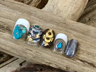 ネイル . ネイルMARIA🌼のネイルデザイン