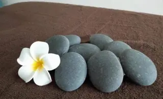 La　viere  privatesalon所属・La　viere Hirokaのエステ・リラクイメージ