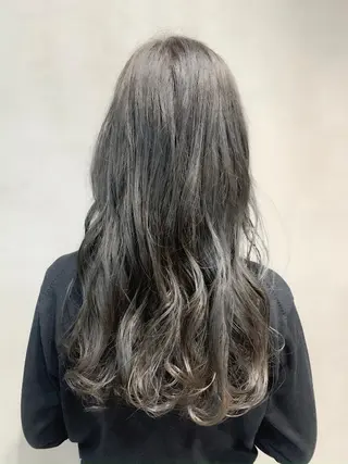 セミロング カラー ヘアアレンジ ミニボブ/ブリーチ 🌈MISATOのヘアスタイル