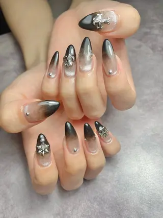 ネイル 🌿LIHI🌿 (リヒ)のネイルデザイン