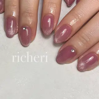 ミディアム ネイル richeri beautyのネイルデザイン