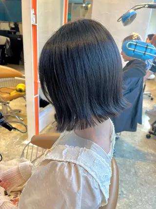ミディアム うしだ かおるのヘアスタイル