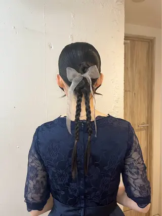 ロング ヘアアレンジ 艶カラー/ ストレート/くるみのヘアスタイル