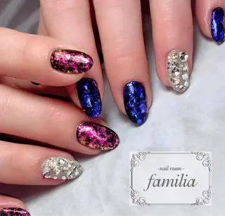 ネイル -nailroom- familiaのネイルデザイン