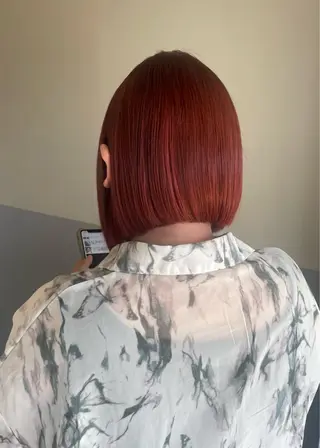 ミディアム 小久保 里紗のヘアスタイル