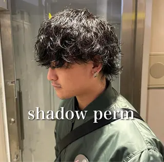 パーマ ヘアアレンジ メンズ 顔まわりカット の達人のヘアスタイル