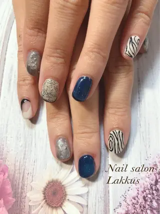 ネイル Lakkus T－CHIのネイルデザイン