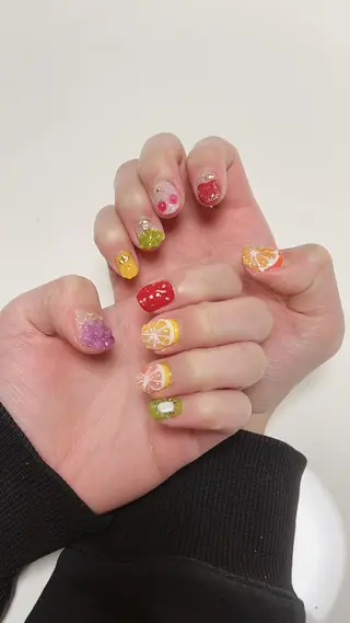 ネイル 辻 依子のネイルデザイン