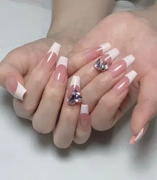 ネイル 💅E•U•B NAIL🌹所属・横浜市中区曙町 ネイルE·U·Bのネイルデザイン