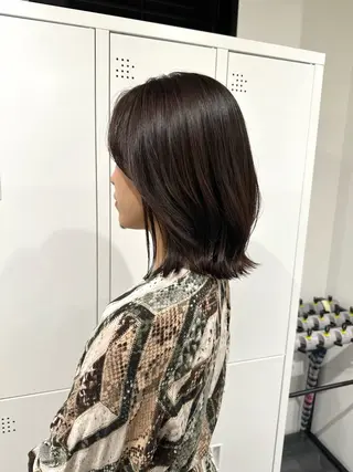 ミディアム アンニュイヘア/ 顔周りカット/眞弓萌のヘアスタイル