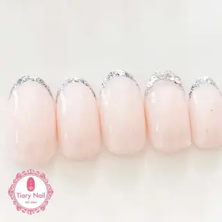 ネイル 💗🪽Tiary Nail🪽💗のネイルデザイン