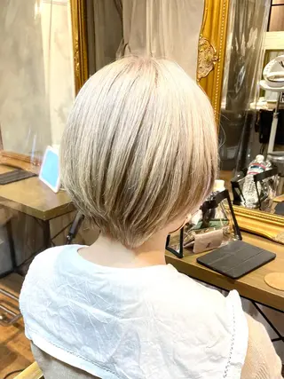 ショート カラー 💖透明感カラー💖 坂本万由子のヘアスタイル