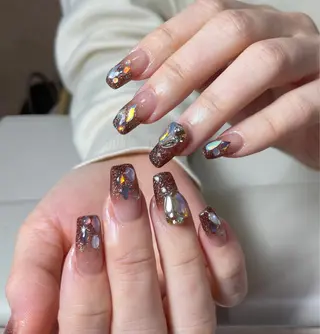 ネイル AngelChris ビューティーサロンのネイルデザイン