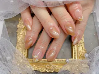 ネイル マジックミラー所属・マジック ミラーのネイルデザイン