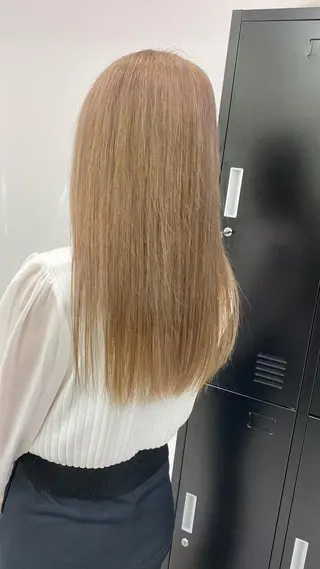 カラー 石原 侑祈のヘアスタイル