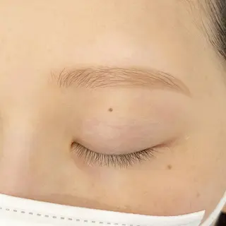 ショート カラー パーマ ヘアアレンジ メンズ ネイル マツエク・マツパ アイブロウ elblink　/ risaのマツエク・マツパデザイン