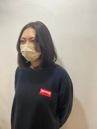 ミディアム カラー Kazaoka Saraのヘアスタイル