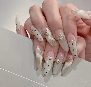 ネイル Miya🎀 nailのネイルデザイン