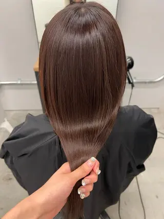 セミロング 上田 エミのヘアスタイル