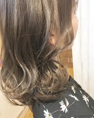 カラー 松田 和樹のヘアスタイル