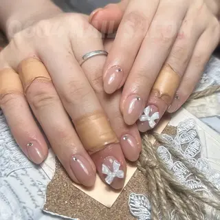 ネイル ishiro 🍂のネイルデザイン