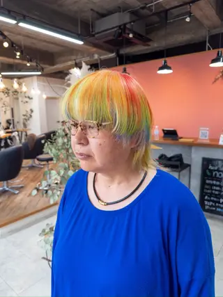 ショート カラー noa.所属・🎨カラー専門家🎨 チャーリーのヘアスタイル