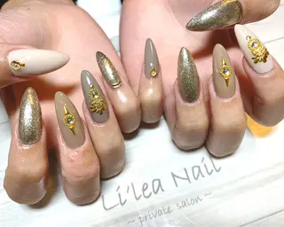 ネイル Li'leaNail AINAのネイルデザイン