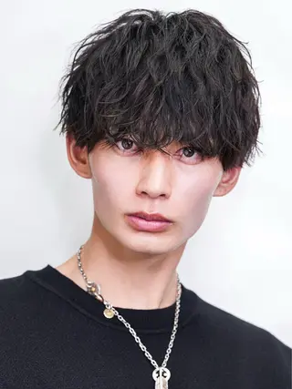 ショート メンズ縮毛/ 流れる縮毛矯正石井のヘアスタイル