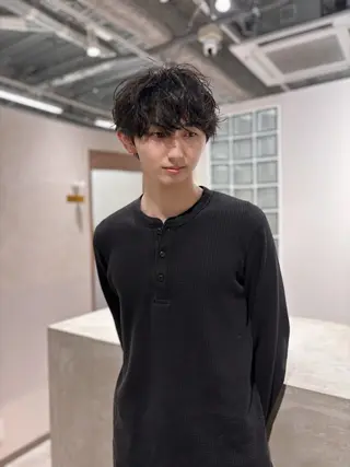 ショート garage.所属・吉田 慎冴/メンズパーマのヘアスタイル