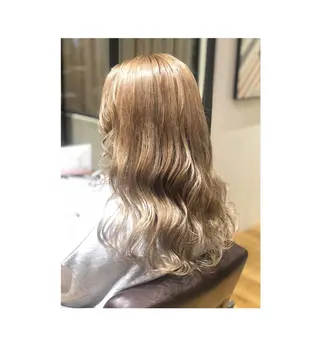 ロング カラー あらい なつみのヘアスタイル