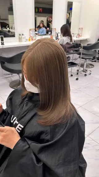 ミディアム カラー 💎韓国/ レイヤー カット/ 暖色🫧のヘアスタイル