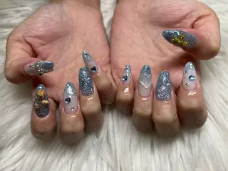 ネイル SOARE🤍 🤍のネイルデザイン