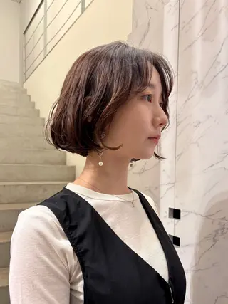 ショート miu /透明感カラーのヘアスタイル