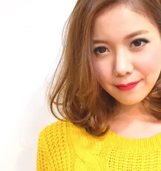 ミディアム カラー 🌈プチッと変身🌈 変化あるスタイルへのヘアスタイル