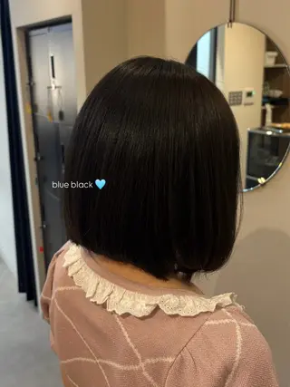 ミディアム カラー 殿守 優貴のヘアスタイル