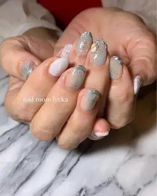 ネイル ﾈｲﾙﾙｰﾑﾘｯｶ 𝐦𝐚𝐲𝐮のネイルデザイン