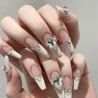 ネイル ラッキーネイルサロン 西川口東口店のネイルデザイン