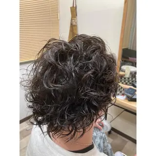 ショート パーマ メンズ TORI 三宮所属・松田 剛のヘアスタイル