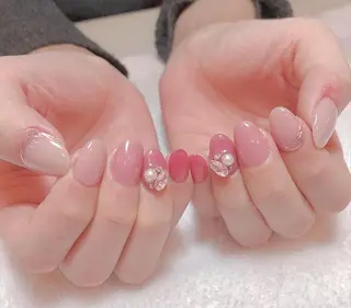 ネイル ゲン レイカのネイルデザイン