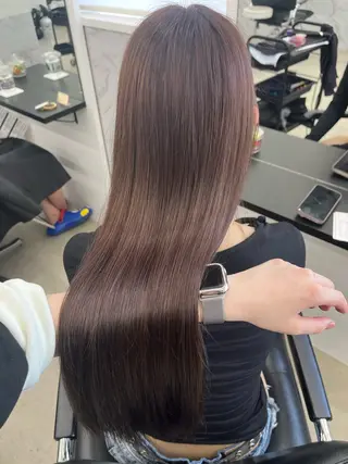 カラー 田中 莉香のヘアスタイル