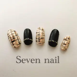 ネイル 名倉 なな子のネイルデザイン