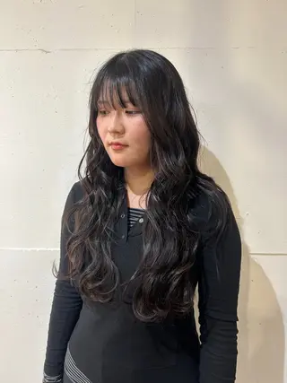 カラー ✩ジョウタロウ 艶カラーのヘアスタイル