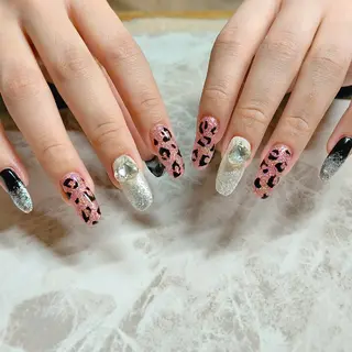 ネイル Lupinus所属・Lupinus ルピナスのネイルデザイン